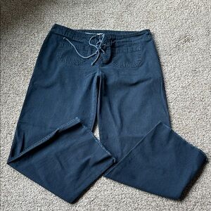 Abercrombie & Fitch Navy Blue Straight Leg Capris drawstring fly fringe leg EUC